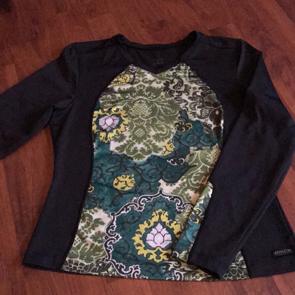 Athleta top